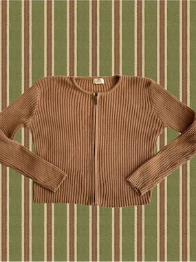 Ribbed Zip-Front Cardigan in Camel